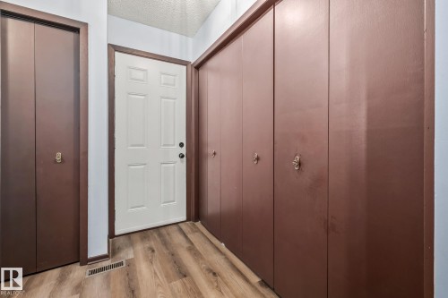 8812 135 Avenue, Edmonton, AB - Indoor Photo Showing Other Room