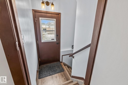 8812 135 Avenue, Edmonton, AB - Indoor Photo Showing Other Room