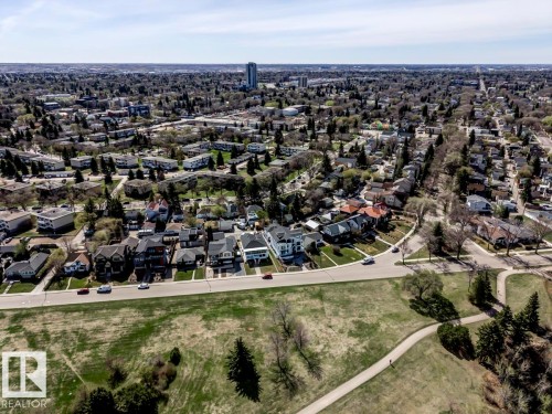Expansive urban landscape with a mix of residential structures and abundant mature trees - 9602 90 Street, Edmonton, AB - Outdoor With View