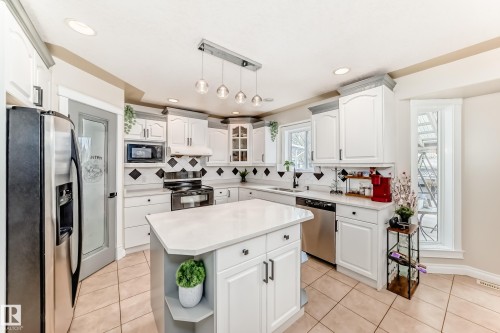 6736 11 Avenue, Edmonton, AB 