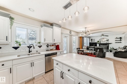 6736 11 Avenue, Edmonton, AB 