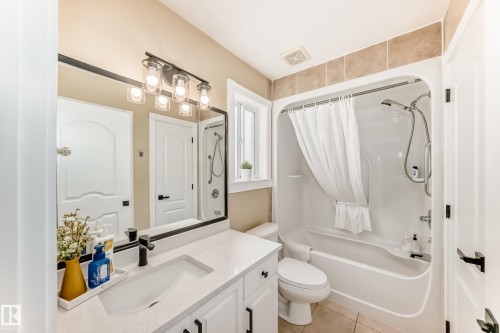 6736 11 Avenue, Edmonton, AB 