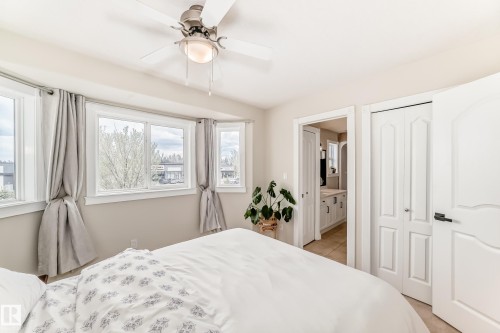 6736 11 Avenue, Edmonton, AB 