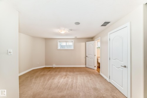 6736 11 Avenue, Edmonton, AB 