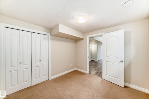 6736 11 Avenue, Edmonton, AB 