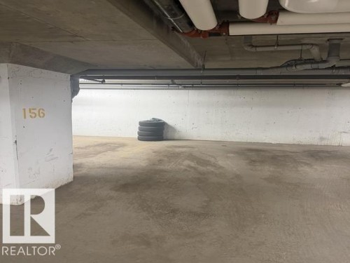 Image quality insufficient for description - 321 107 Watt Common, Edmonton, AB - Indoor Photo Showing Garage