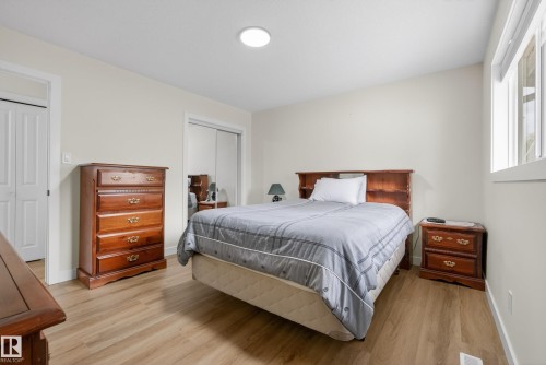 11 Labelle Crescent, St. Albert, AB - Indoor Photo Showing Bedroom