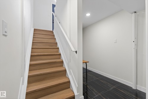 11 Labelle Crescent, St. Albert, AB - Indoor Photo Showing Other Room
