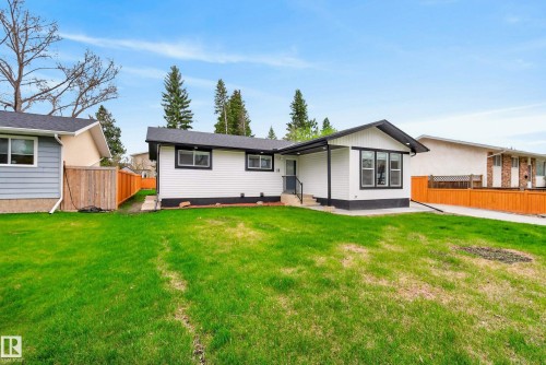 11 Labelle Crescent, St. Albert, AB - Outdoor
