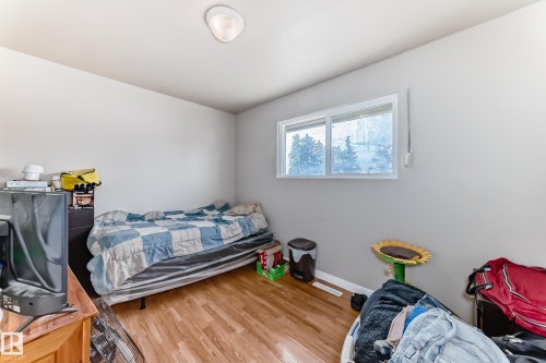 13419 70 Street, Edmonton, AB - Indoor Photo Showing Bedroom