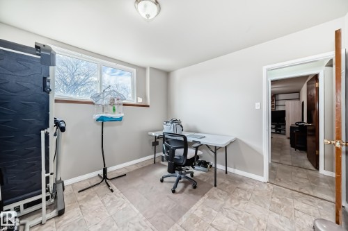 13419 70 Street, Edmonton, AB - Indoor Photo Showing Office