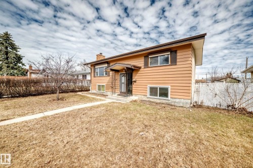13419 70 Street, Edmonton, AB - Outdoor