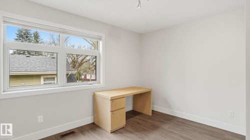 11002 University Avenue, Edmonton, AB - Indoor Photo Showing Other Room