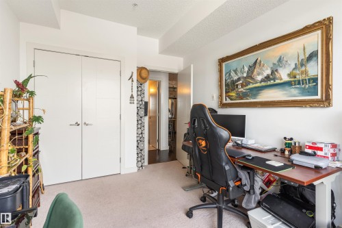 410 10523 123 Street, Edmonton, AB - Indoor Photo Showing Office