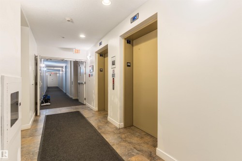 410 10523 123 Street, Edmonton, AB - Indoor Photo Showing Other Room