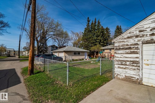12418 92 Street, Edmonton, AB 