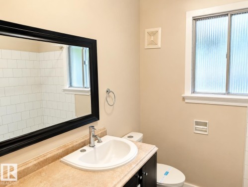 12418 92 Street, Edmonton, AB 
