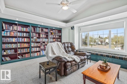 4 Hunt Court, St. Albert, AB - Indoor