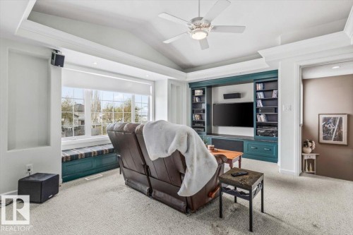 4 Hunt Court, St. Albert, AB - Indoor