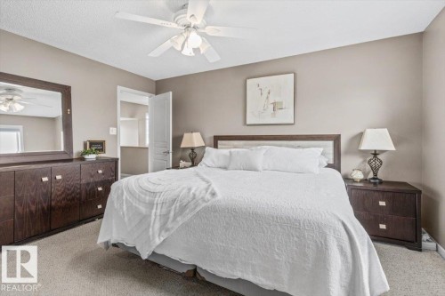 4 Hunt Court, St. Albert, AB - Indoor Photo Showing Bedroom