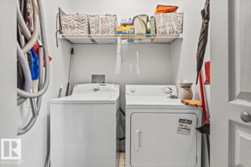 4 Hunt Court, St. Albert, AB - Indoor Photo Showing Laundry Room