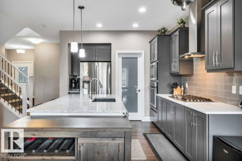 3721 Cherry Loop, Edmonton, AB - Indoor Photo Showing Kitchen With Upgraded Kitchen