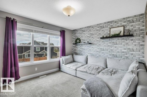 3721 Cherry Loop, Edmonton, AB - Indoor