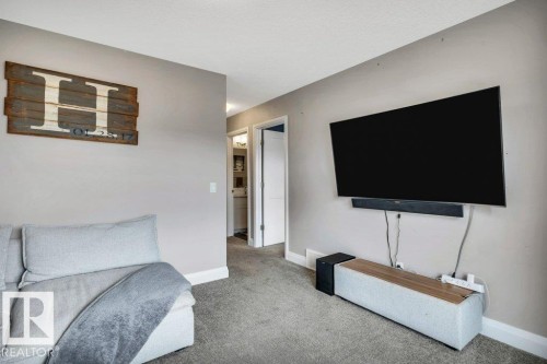 3721 Cherry Loop, Edmonton, AB - Indoor
