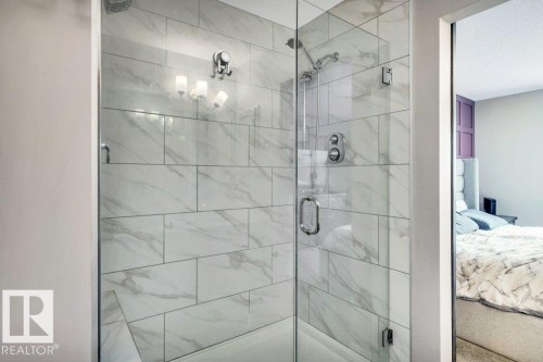 3721 Cherry Loop, Edmonton, AB - Indoor Photo Showing Bathroom