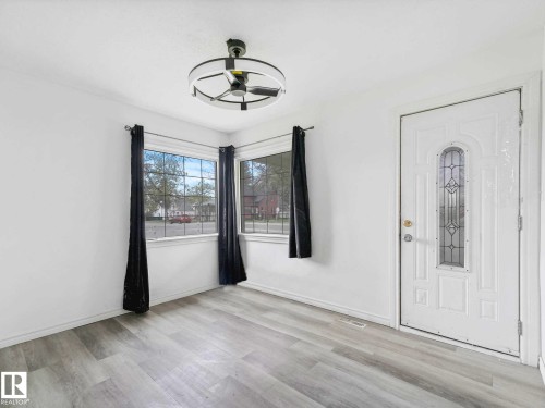Image quality insufficient for description - 4322 53 Street, Wetaskiwin, AB - Indoor Photo Showing Other Room