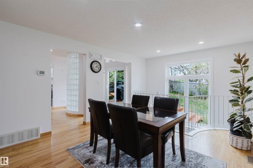 Dining space featuring wood-finish flooring and recessed lighting - 342 O'Connor Close, Edmonton, AB - Indoor Photo Showing Dining Room