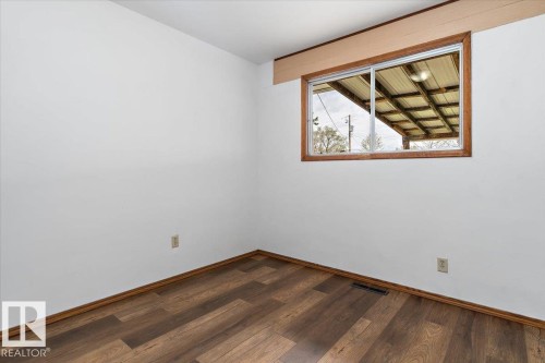 4916 51 Avenue, Ryley, AB - Indoor Photo Showing Other Room