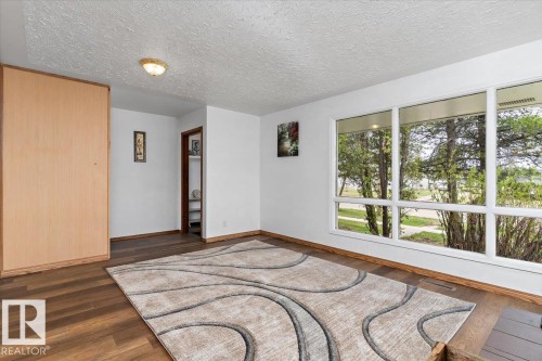 4916 51 Avenue, Ryley, AB - Indoor Photo Showing Other Room