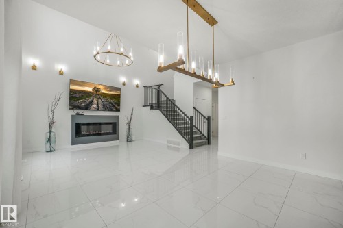 5741 Kootook Way, Edmonton, AB - Indoor Photo Showing Other Room