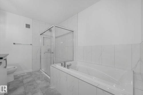 5741 Kootook Way, Edmonton, AB - Indoor Photo Showing Bathroom