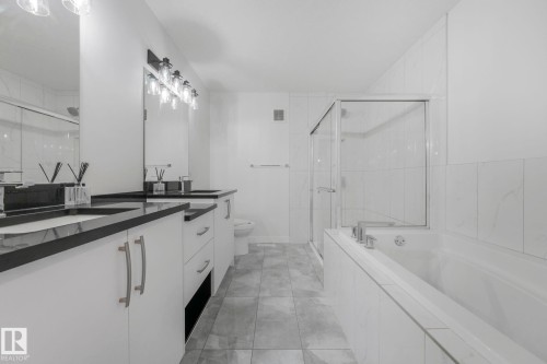 5741 Kootook Way, Edmonton, AB - Indoor Photo Showing Bathroom