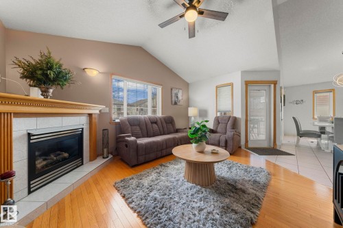 16513 67A Street, Edmonton, AB - Indoor Photo Showing Living Room With Fireplace