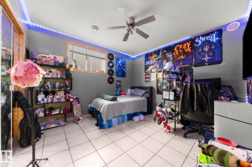 16513 67A Street, Edmonton, AB - Indoor