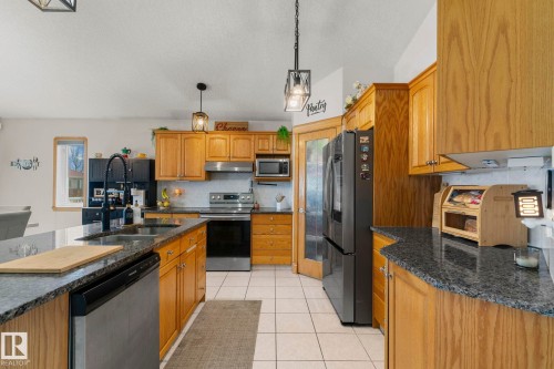 16513 67A Street, Edmonton, AB - Indoor Photo Showing Kitchen With Double Sink