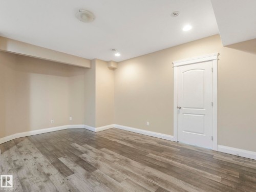 Basement - 6911 17 Avenue, Edmonton, AB - Indoor Photo Showing Other Room