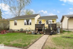 5131 53 Street Redwater, AB T0A 2W0