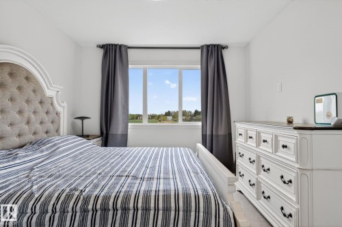 3275 Kulay Way, Edmonton, AB - Indoor Photo Showing Bedroom