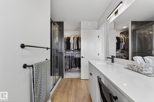 3275 Kulay Way, Edmonton, AB - Indoor