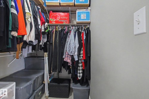 1922 Robertson Crescent, Edmonton, AB - Indoor