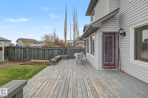 1922 Robertson Crescent, Edmonton, AB - Outdoor With Deck Patio Veranda With Exterior