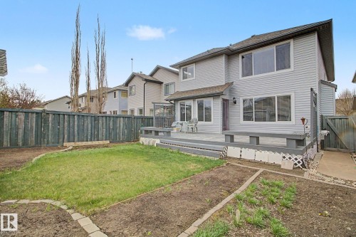 1922 Robertson Crescent, Edmonton, AB - Outdoor