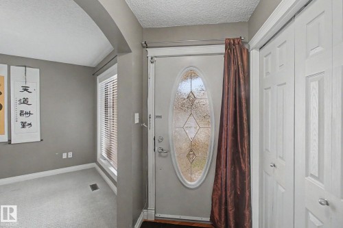 1922 Robertson Crescent, Edmonton, AB - Indoor Photo Showing Other Room