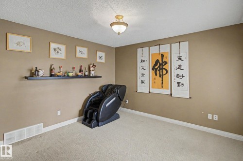 1922 Robertson Crescent, Edmonton, AB - Indoor