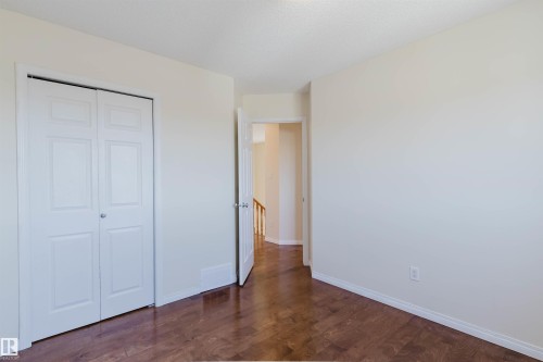 7713 Schmid Crescent, Edmonton, AB - Indoor Photo Showing Other Room