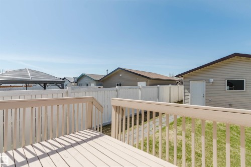 7713 Schmid Crescent, Edmonton, AB - Outdoor With Exterior
